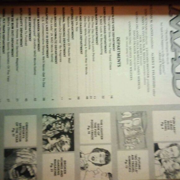 Vintage Mad Magazines & Comics Bundle - Nostalgic Collectibles! - Picture 6 of 10